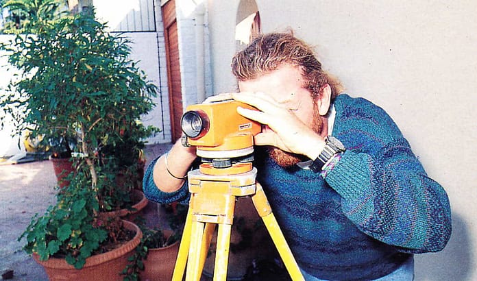 A dumpy level in use