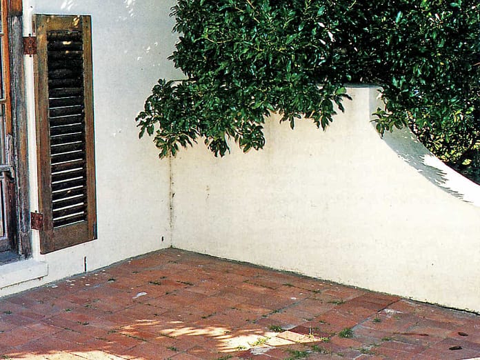 before planter cascade space